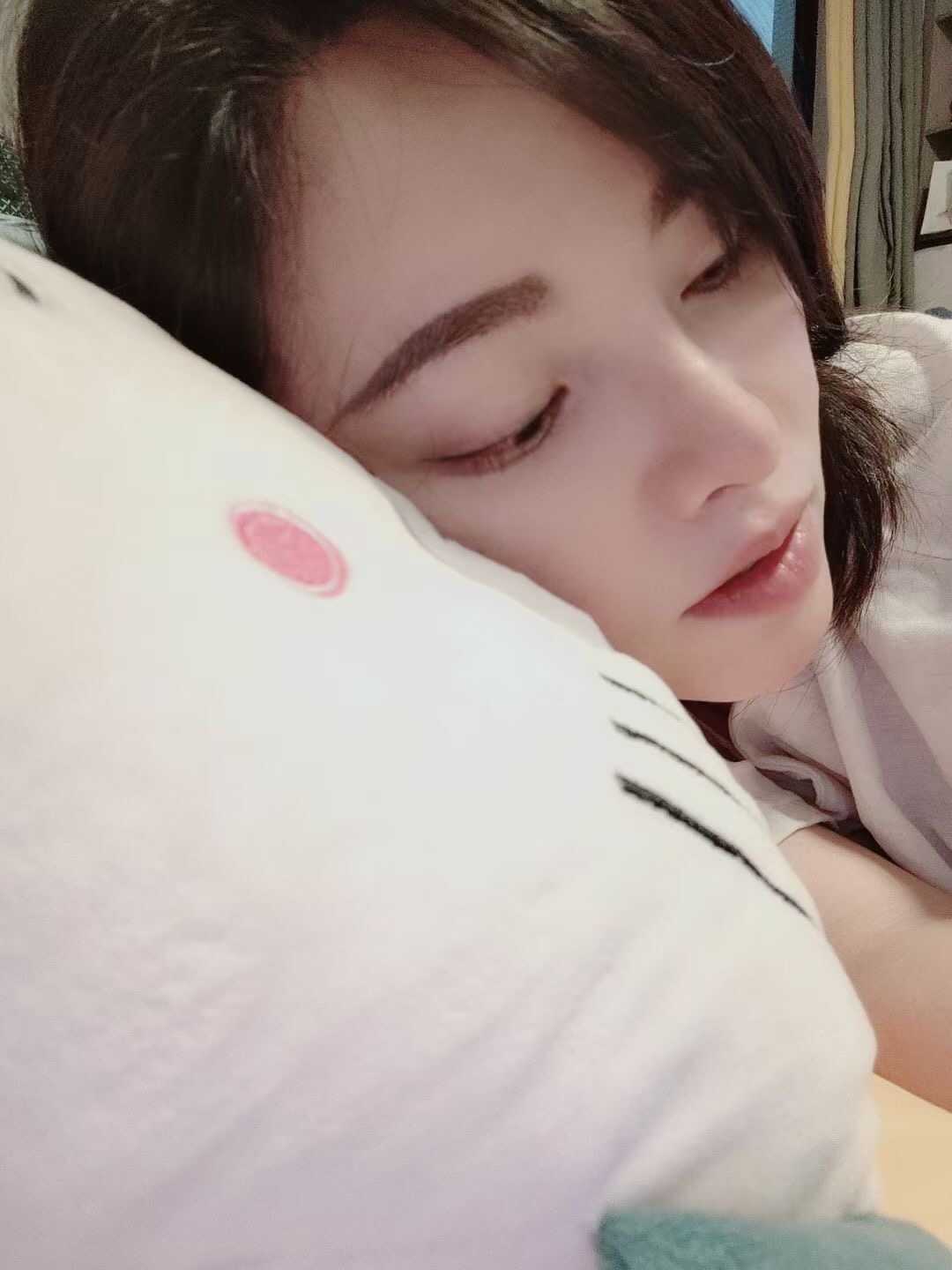 女朋友的感觉